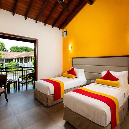 The Thinnai - All-Suites Boutique Hotel Jaffna Exterior foto