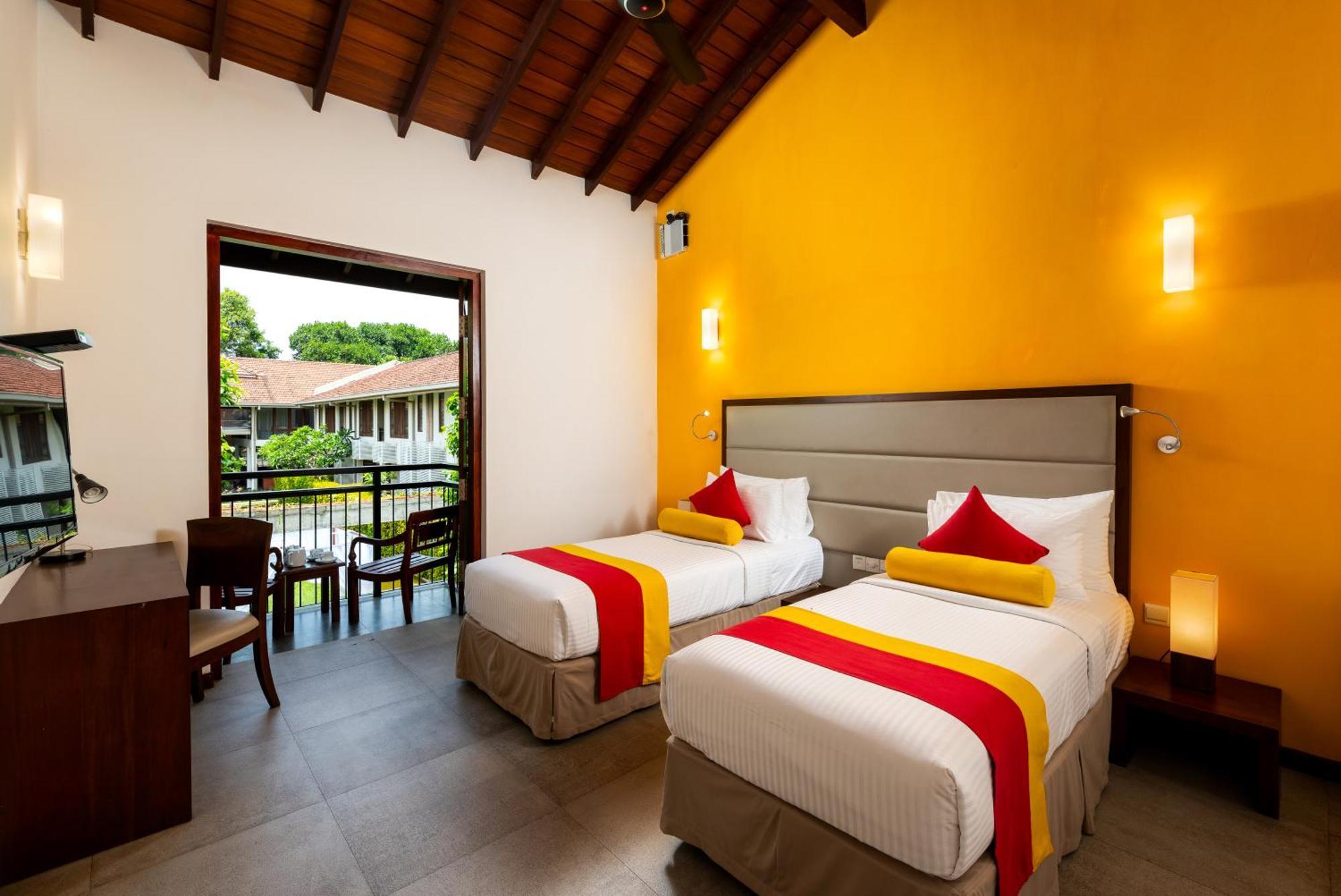 The Thinnai - All-Suites Boutique Hotel Jaffna Exterior foto