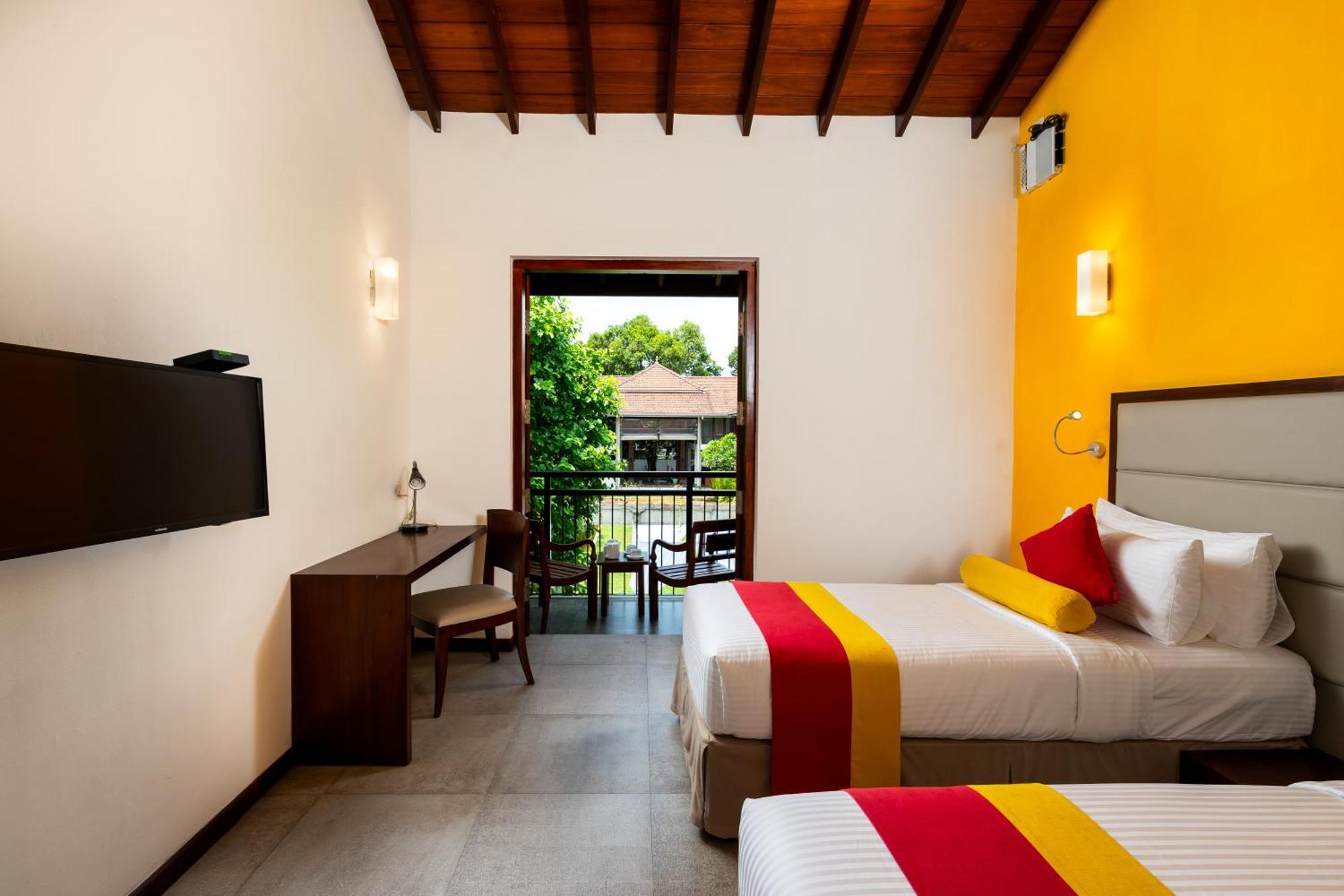 The Thinnai - All-Suites Boutique Hotel Jaffna Exterior foto